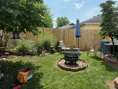 Backyard Fence and Fire Pit Yard