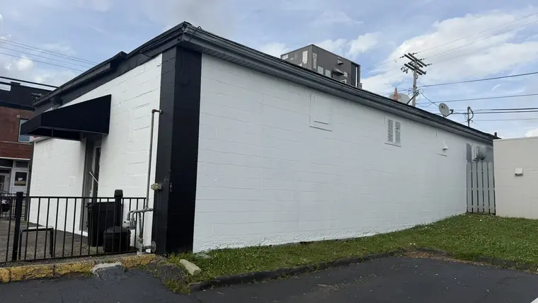 Commercial Storefront Repaint